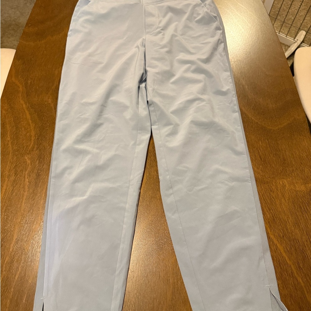 Athleta Women’s Sky Blue Brookland pants.